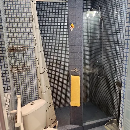 里拉公寓 公寓 萨莫科夫